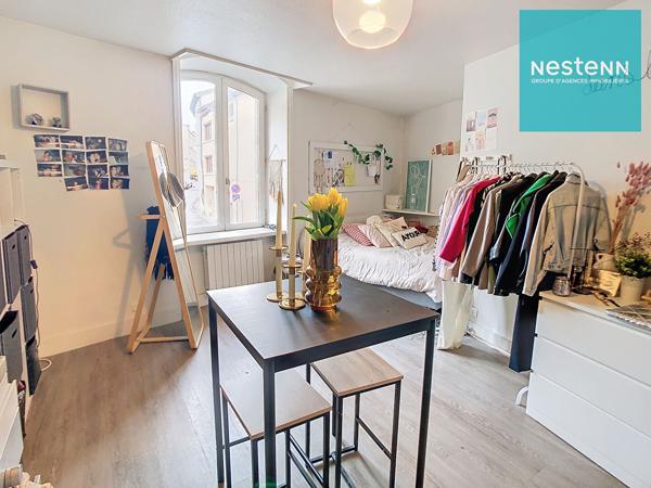 Appartement Montbrison 42600 - Studio - centre ville - 1er étage - petit immeuble