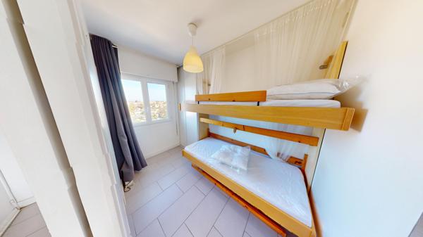 LOCATION PRECAIRE - SEPTEMBRE A JUIN