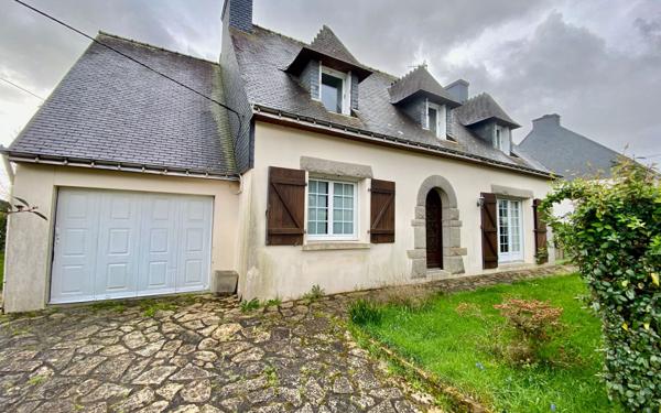 Maison à vendre    5 pièces • 117 m2 Séné
