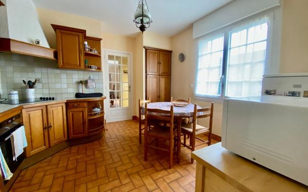 Maison à vendre    5 pièces • 117 m2 Séné