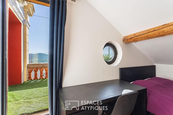 Appartement-villa avec terrasses panoramiques et vue mer