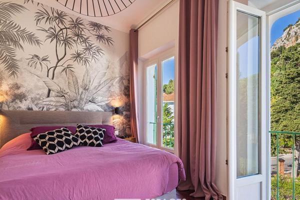 Appartement-villa avec terrasses panoramiques et vue mer