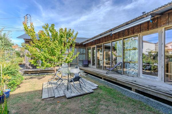 Une architecture singuliere ouverte sur l’exterieur au Cormier