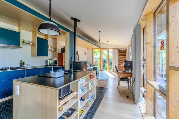 Une architecture singuliere ouverte sur l’exterieur au Cormier