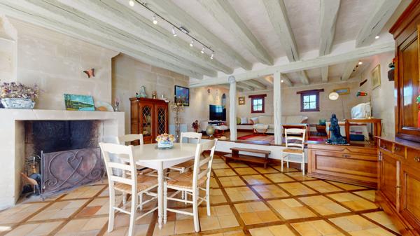 Berthenay (37510) Longère avec piscine BERTHENAY