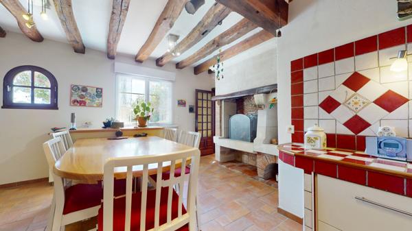 Berthenay (37510) Longère avec piscine BERTHENAY