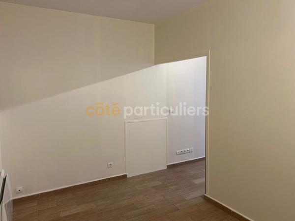 Vente Appartement27 m² - 2 Pièces - VILLENEUVE LE ROI (94290)