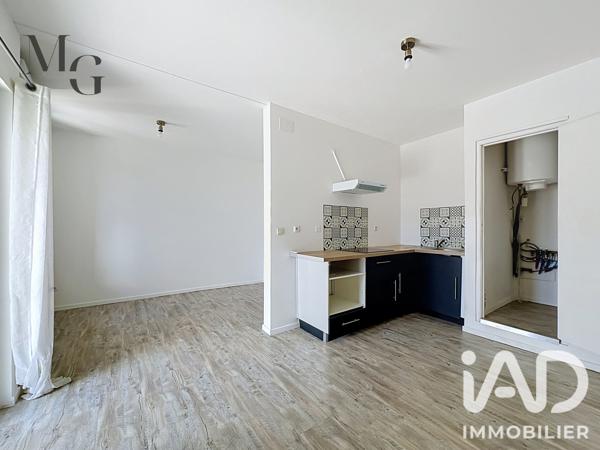 Location appartement 2 pièces 33 m² Abeilhan