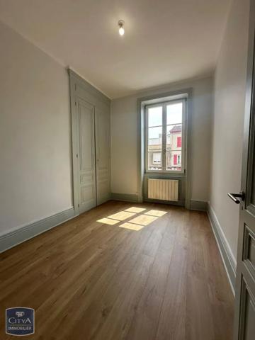Appartement à louer 3 pièces 65.6m²