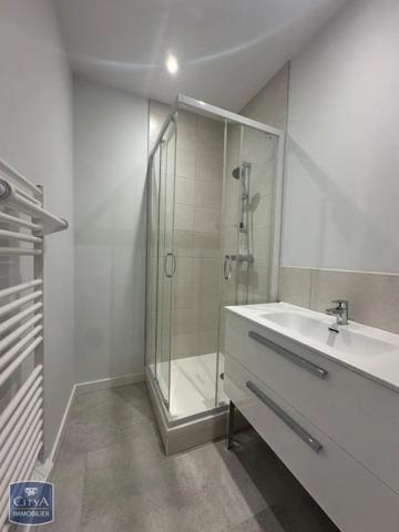 Appartement à louer 3 pièces 65.6m²