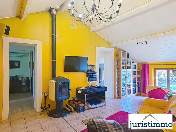 Camaret-sur-Aigues (84850) Maison de 265 m² et de nombreuses dépendances de 250m² énorme potentiel sur un terrain agricole de 2803m²