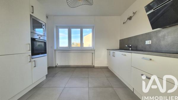 Location maison 6 pièces 115 m² Féy