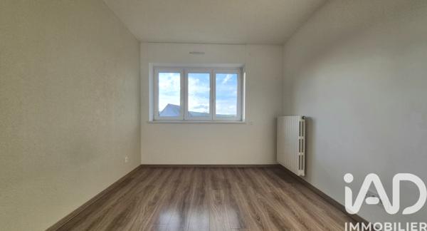 Location maison 6 pièces 115 m² Féy