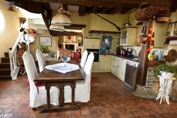 Maison à vendre à Le Genest-Saint-Isle en Mayenne (53940), ref : 53004-1171