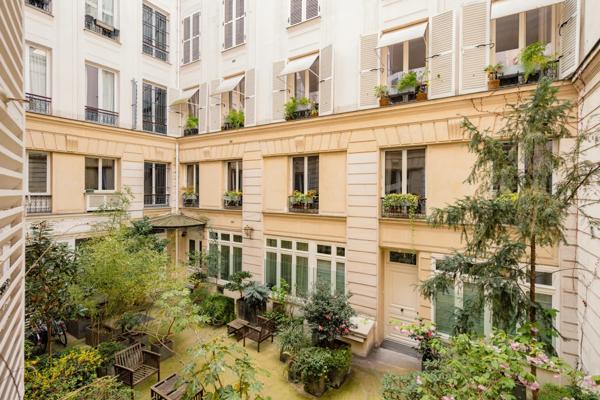 Appartement Paris 6e - SÈVRES-BABYLONE / SAINTS-PÈRES