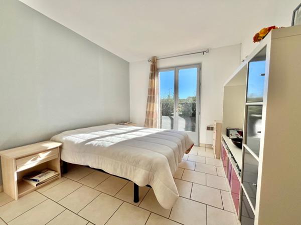 Maison à vendre 5 pièces LE MUY (83)