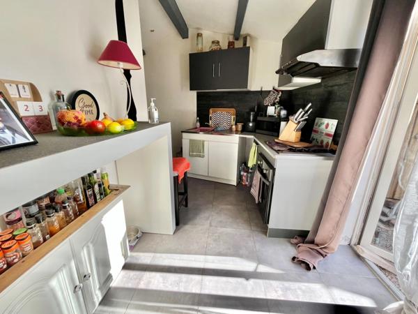 Maison à vendre 5 pièces LE MUY (83)