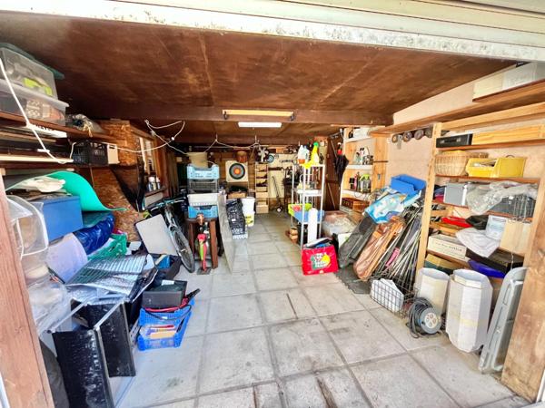 Maison à vendre 5 pièces LE MUY (83)