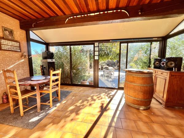 Maison à vendre 5 pièces LE MUY (83)