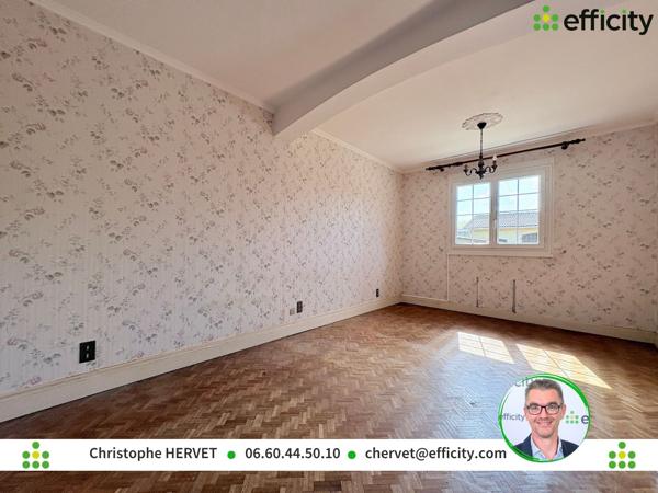 Maison
         6 pièces
        - 132 m² Exclusivité 215 000 € *