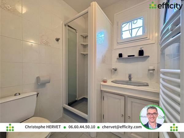 Maison
         6 pièces
        - 132 m² Exclusivité 215 000 € *