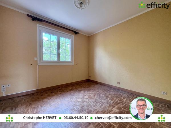 Maison
         6 pièces
        - 132 m² Exclusivité 215 000 € *