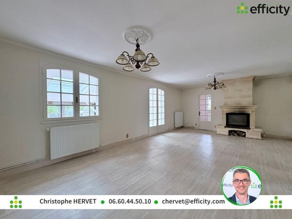 Maison
         6 pièces
        - 132 m² Exclusivité 215 000 € *