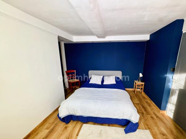 Corps de ferme à vendre proche LISIEUX(14) - Maison et divers bâtiments sur plus de 5 hectares