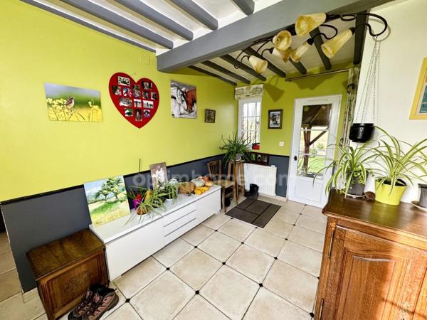 Corps de ferme à vendre proche LISIEUX(14) - Maison et divers bâtiments sur plus de 5 hectares