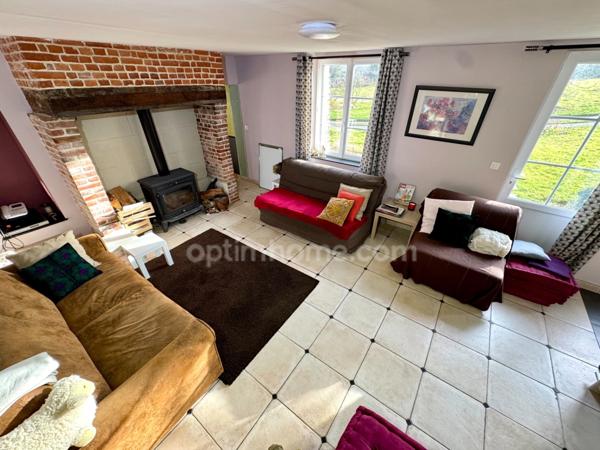 Corps de ferme à vendre proche LISIEUX(14) - Maison et divers bâtiments sur plus de 5 hectares