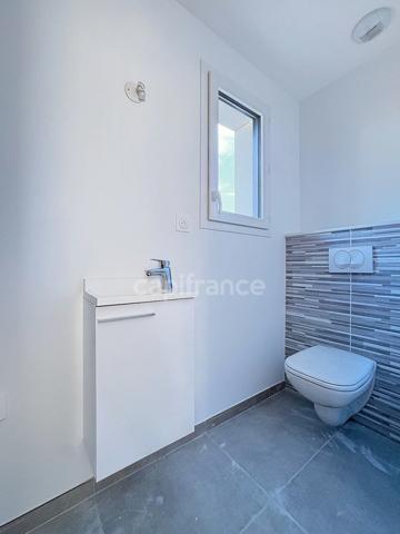 Maison à vendre 6 pièces SAINT GENIS POUILLY (01)