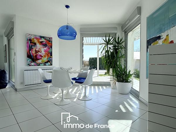 Maison Le Monastere 6 pièce(s) 127 m2