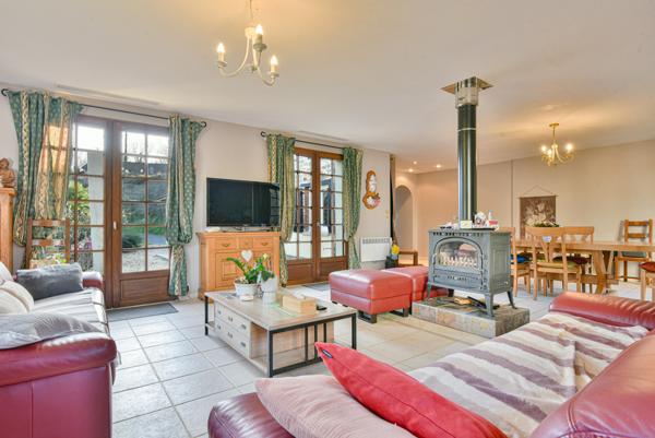 Maison 5 pièces - 146 m²