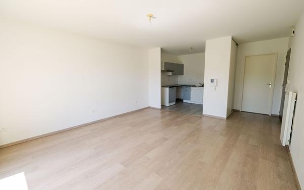 Appartement à vendre    3 pièces • 62,63 m2 Couëron