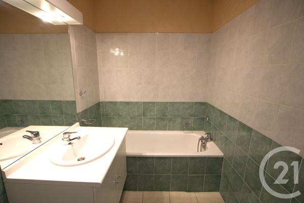 Appartement F2 à vendre  2 pièces - 43,18 m2 ECHIROLLES - 38