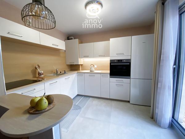 Appartement 2 pièce(s) 53.4 m²