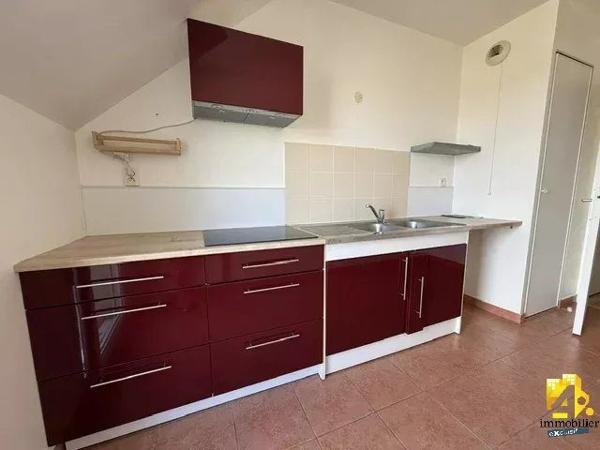 MARGNY-lès-COMPIEGNE APPART 2P Balcon