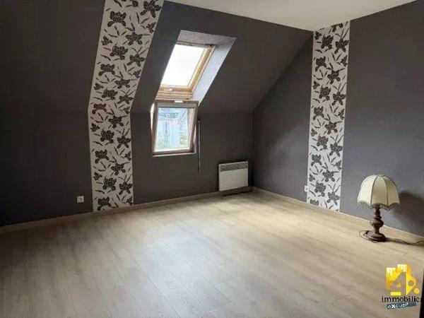 MARGNY-lès-COMPIEGNE APPART 2P Balcon