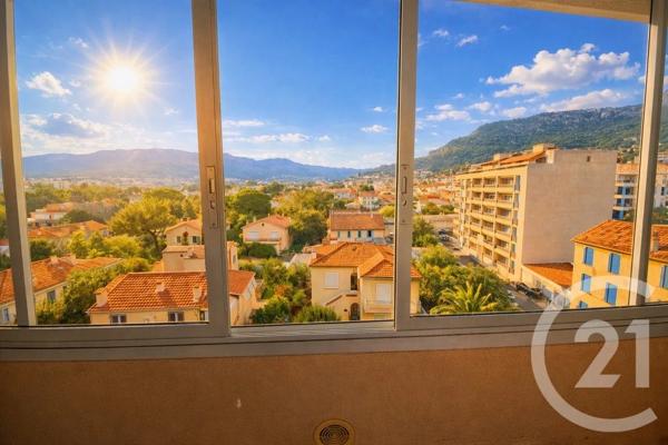 Appartement F4 à vendre  4 pièces - 57,83 m 2   TOULON  - 83