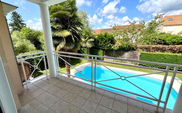 Maison à vendre    9 pièces •  Soisy-sous-Montmorency