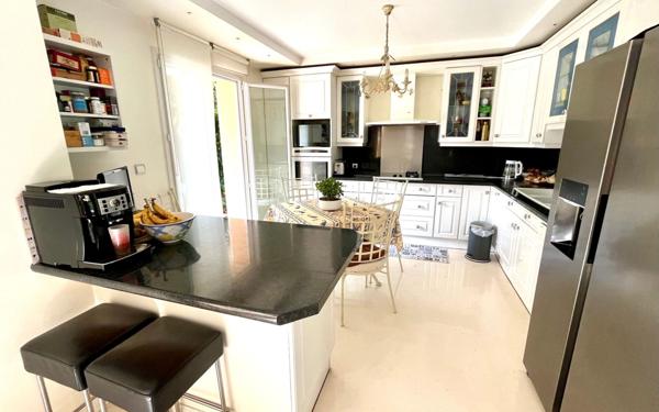 Maison à vendre    9 pièces •  Soisy-sous-Montmorency