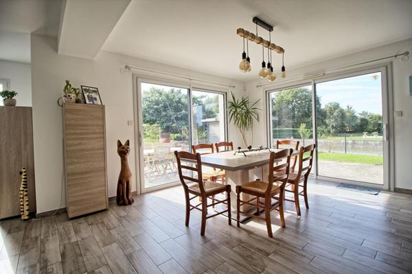 Maison Murs Erigne 129 m2 VIE DE PLAIN PIED DPE A