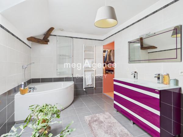Maison à BERCENAY-EN-OTHE, 10190 - 8 pièces 268m²