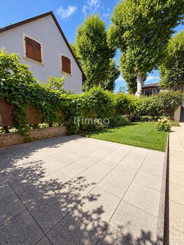 Appartement avec jardin au dernier étage