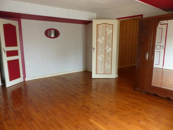 Maison à vendre 9 pièces GOURGE (79) Terrain 6120 m²