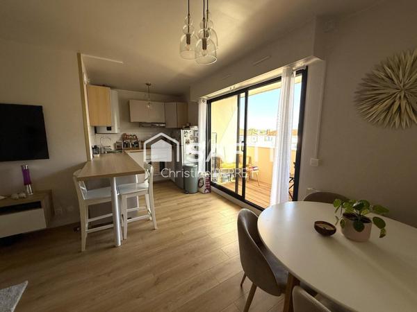 BORDEAUX CAUDÉRAN – T2 RÉNOVÉ – BALCON PLEIN SUD – PARKING – PARC BORDELAIS