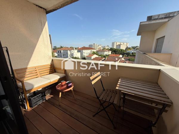 BORDEAUX CAUDÉRAN – T2 RÉNOVÉ – BALCON PLEIN SUD – PARKING – PARC BORDELAIS