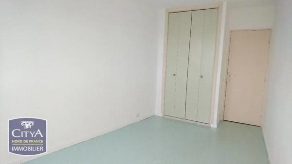 Appartement à louer 2 pièces 61.65m² Valenciennes (59300)