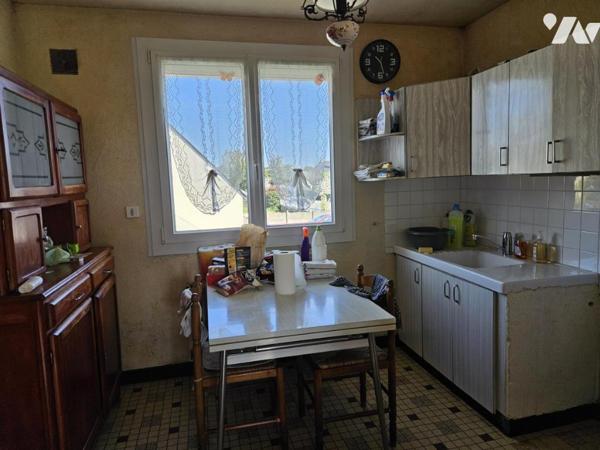 Maison bien placée, plein centre bourg et au calme