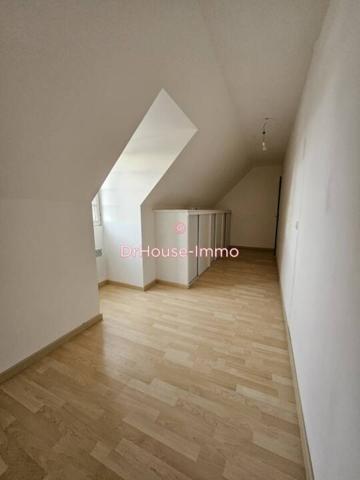 Maison à louer 9 pièces de 140 m²